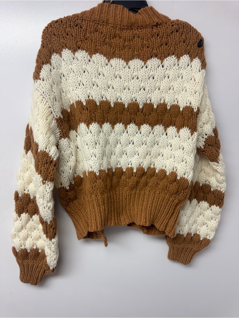 Carly Jean Los Angeles Cardigan Sweater M brown cream Chunky Knit Cozy Cabin - Picture 6 of 10